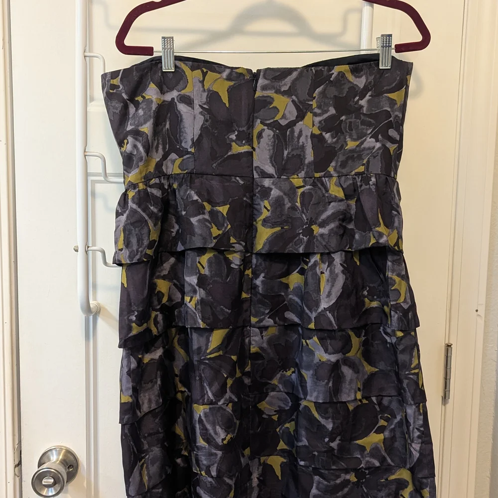 J. Crew Strapless Tiered Floral Dress In Purple And Yellow. 💯% Silk. Size 14.